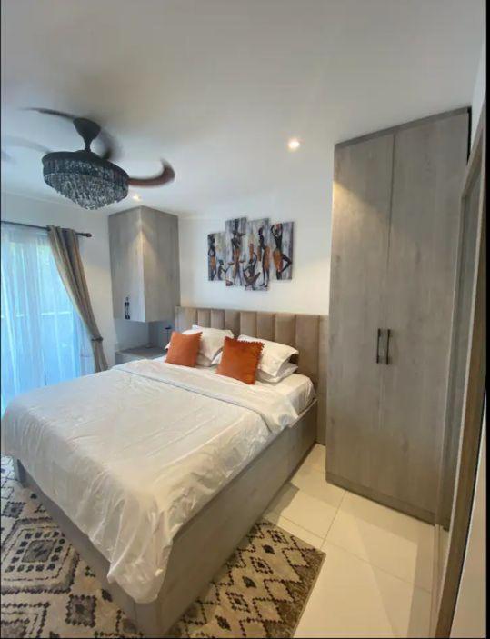 The Lennox Suites By Cozy Accra Eksteriør bilde