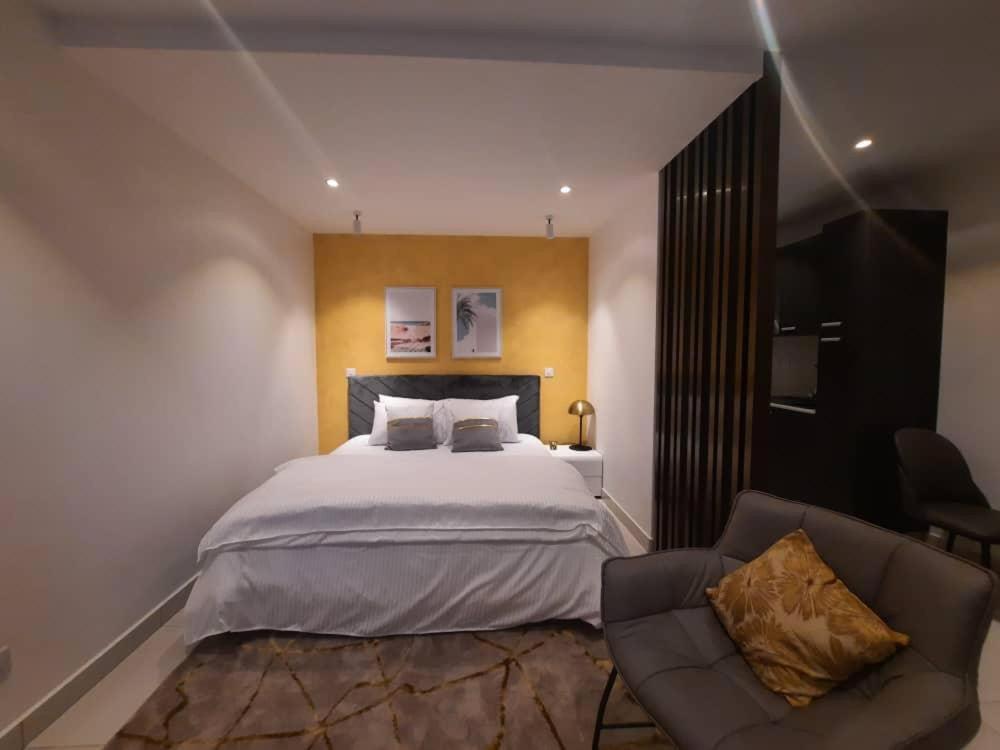 The Lennox Suites By Cozy Accra Eksteriør bilde