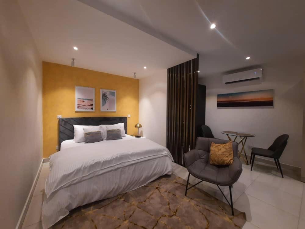 The Lennox Suites By Cozy Accra Eksteriør bilde