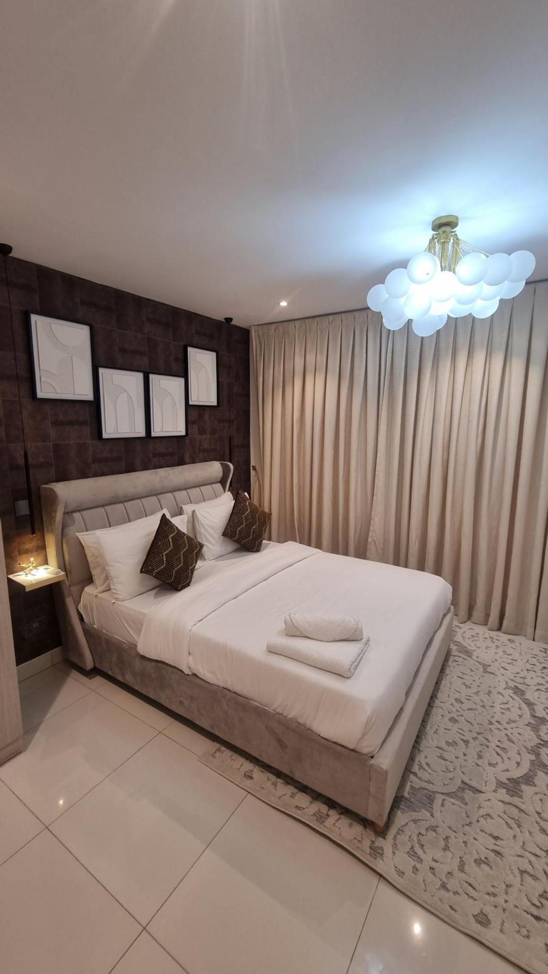 The Lennox Suites By Cozy Accra Eksteriør bilde